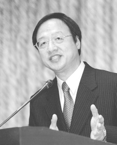 台湾在线：江宜桦会是“小马英九”吗？