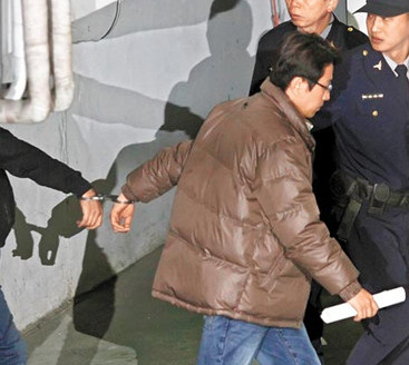 鸿海收贿案嫌犯邓志贤被裁羁押禁见将在牢中过年