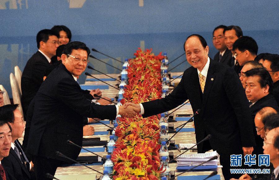 （XHDW）（1）两岸两会领导人第十次会谈在台北举行