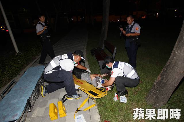 台湾欠债男自轰头亡：求前妻帮他照顾母亲（组图）