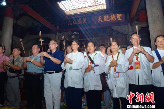 近两百台湾信徒中秋赴“妈祖故里”谒祖进香