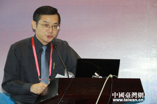 台湾指标民调公司总经理戴立安在“第八届两岸发展论坛”发言