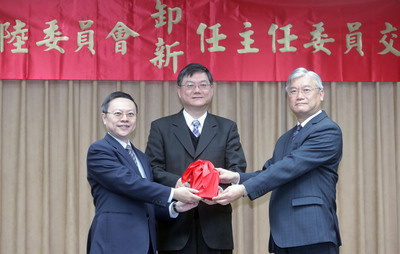 王郁琦卸任谈甘苦：一句感谢一切都值得（图）