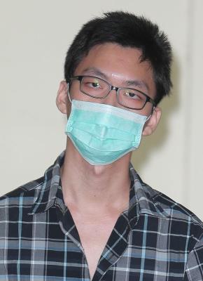 台北地铁杀人案：郑捷当庭向老师道歉称让其失望