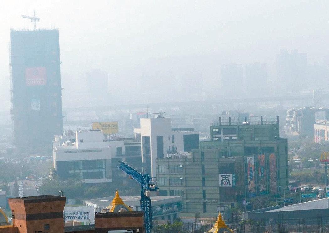 台湾空气污染达红色等级