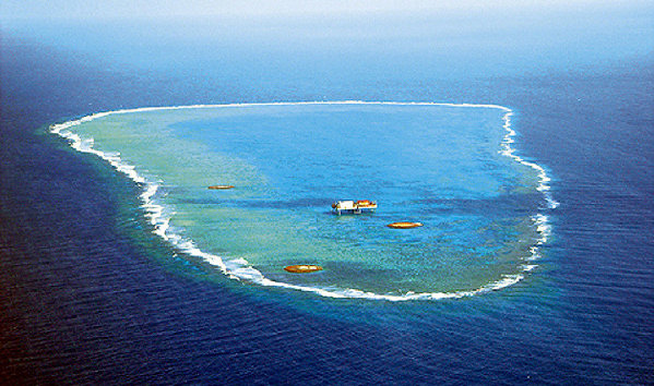 台当局要求避开日本公务船 渔民：心都快碎了