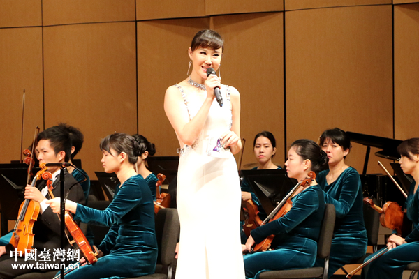 两岸音乐家携手献艺 台湾校园奏响“爱”的交响曲