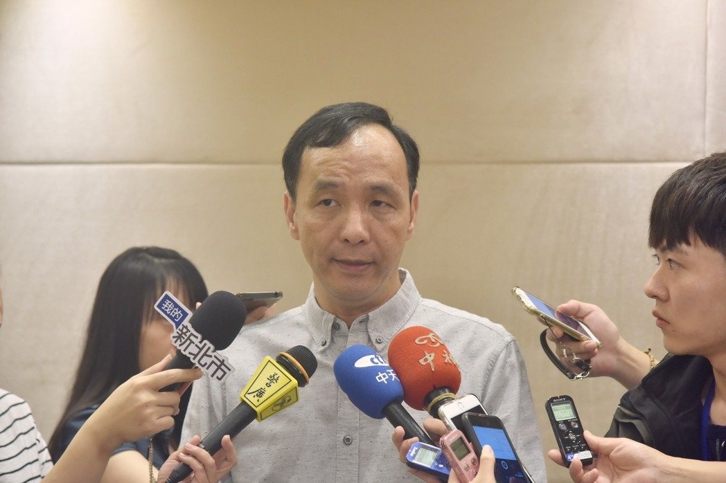 民调：若同时参选台北市长 朱立伦支持度胜赖清德
