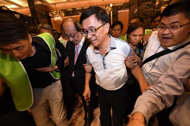 台湾“高院”法官拟开传票传唤陈水扁出庭