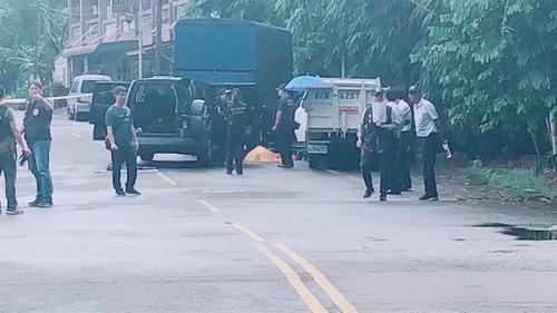 台警方抓逃犯双方激烈枪战嫌犯中枪身亡死因待查