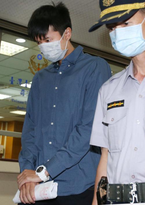 前台大生陈皓扬虐杀2猫,遭判刑10月再罚35万元新台币。(图片来源:台湾《联合报》)