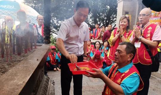 台湾270名信众赴福建湄洲妈祖祖庙进香